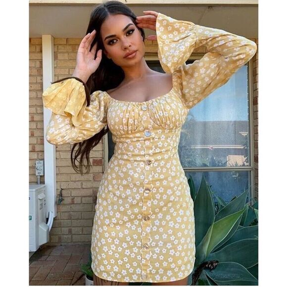 SABO SKIRT Sidney Mini Dress Yellow White Floral Print Long Flared Sleeve XS - Picture 1 of 7